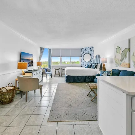 Top Of The Gulf 808- Gulf Coast Getaway